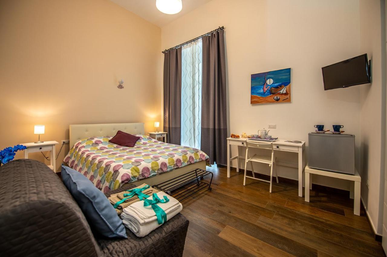B&B Peter Pan Salerno Exterior photo